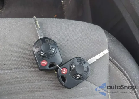 2017 Ford Escape Se z USA, uszkodzony, nr VIN 1FMCU9GD3HUD23702